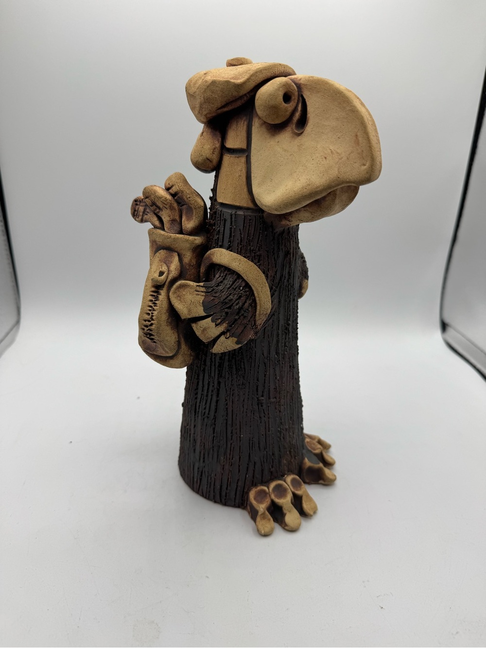 Moss Studio Pottery Toucan Golfer with Golf Bag and Hat 10 inches